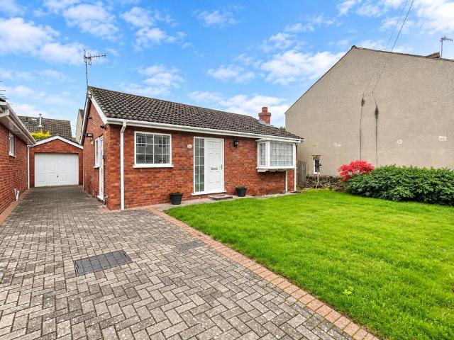 2 bedroom bungalow for sale