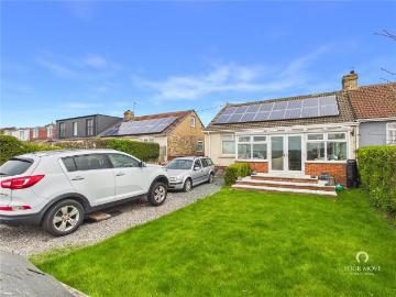 2 bedroom bungalow for sale