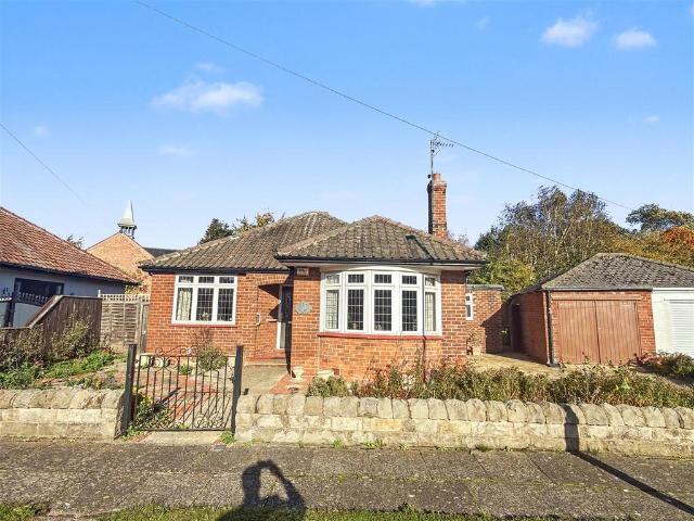 2 bedroom bungalow for sale