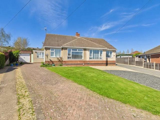 2 bedroom bungalow for sale