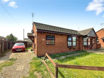 2 bedroom bungalow for sale