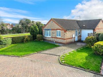 2 bedroom bungalow for sale