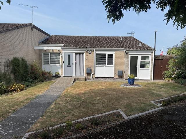 2 bedroom bungalow for sale