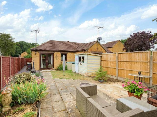 2 bedroom bungalow for sale