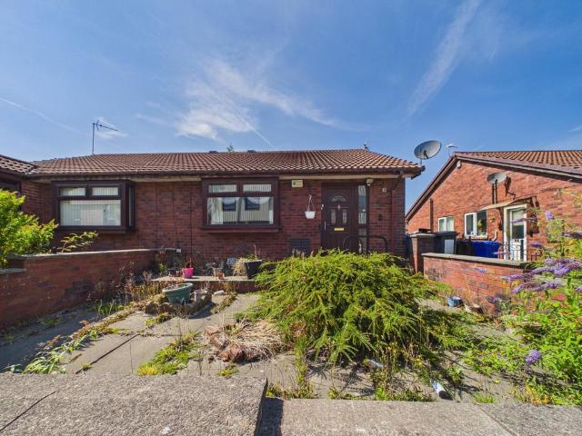 2 bedroom bungalow for sale