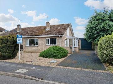 2 bedroom bungalow for sale