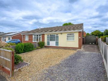 2 bedroom bungalow for sale