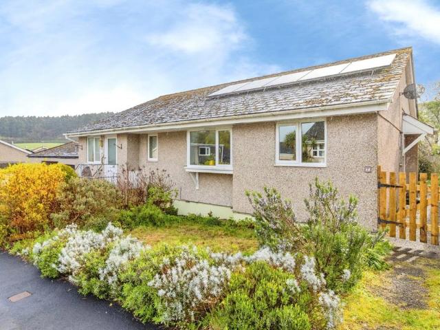 2 bedroom bungalow for sale