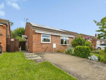 2 bedroom bungalow for sale