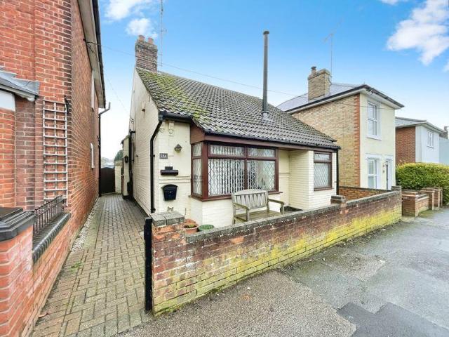 2 bedroom bungalow for sale