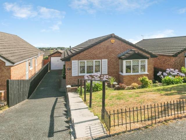 2 bedroom bungalow for sale