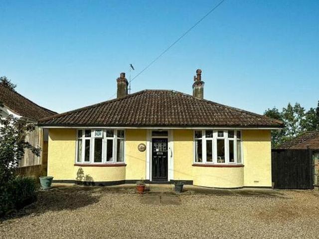 2 Bedroom Bungalow For Sale In Colchester, Essex