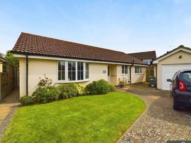 2 Bedroom Bungalow For Sale In Colchester, Essex