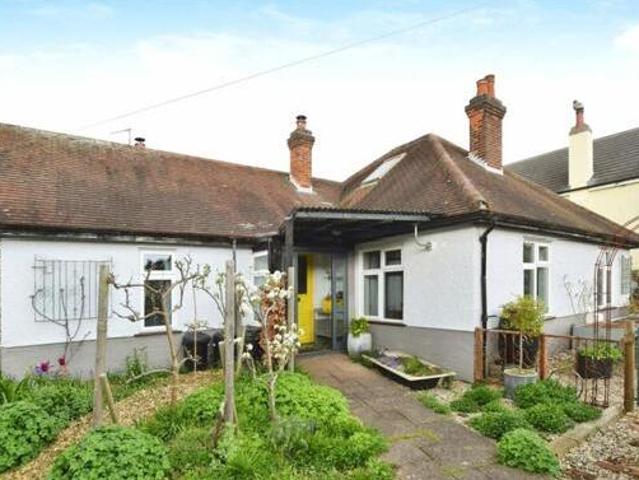 2 Bedroom Bungalow For Sale In Colchester, Essex