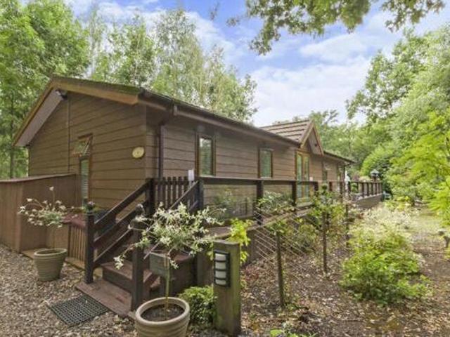 2 Bedroom Bungalow For Sale In Congleton, Cheshire