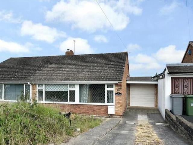 2 Bedroom Bungalow For Sale In Bewdley, Worcestershire
