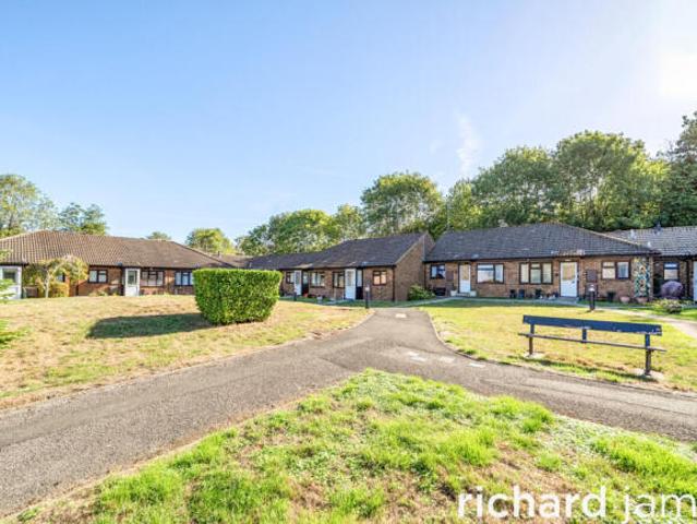 2 bedroom bungalow for sale in Park Springs, Westlea, Swindon, SN5