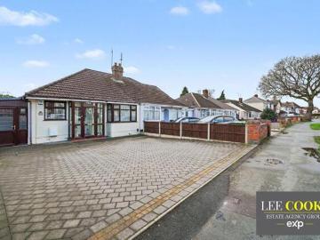 2 Bedroom Bungalow Wolverhampton Wolverhampton 100684846