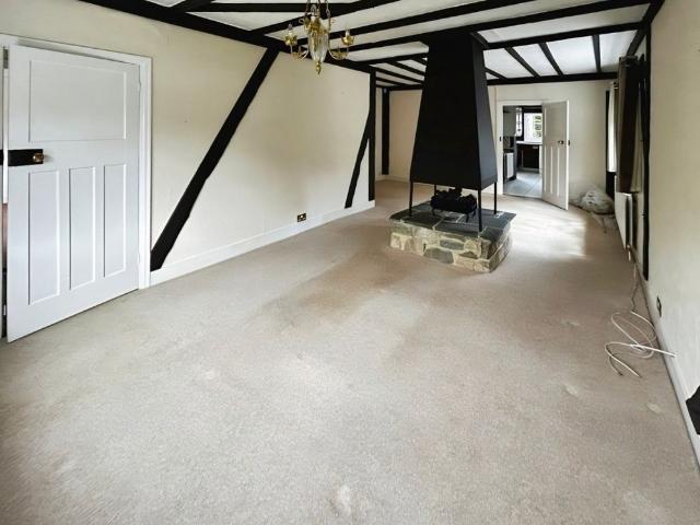 2 bedroom Bungalow To Rent