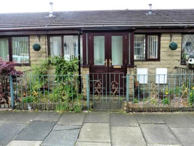 2 bedroom Bungalow To Let