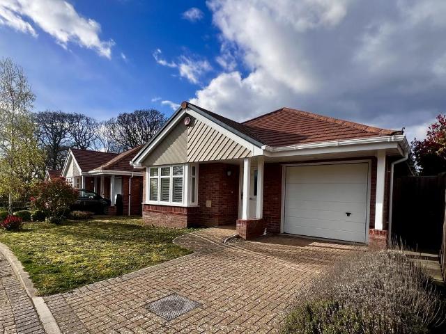 2 bedroom bungalow to rent