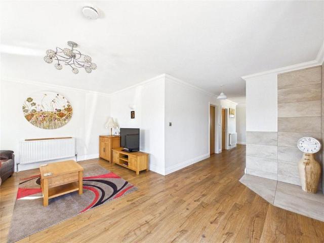 2 bedroom bungalow to rent