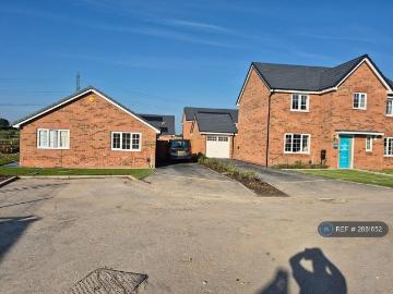 2 bedroom bungalow to rent