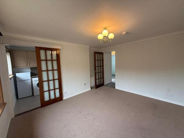2 bedroom bungalow to rent
