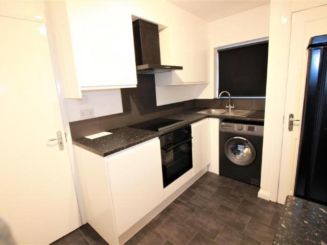 2 bedroom bungalow to rent