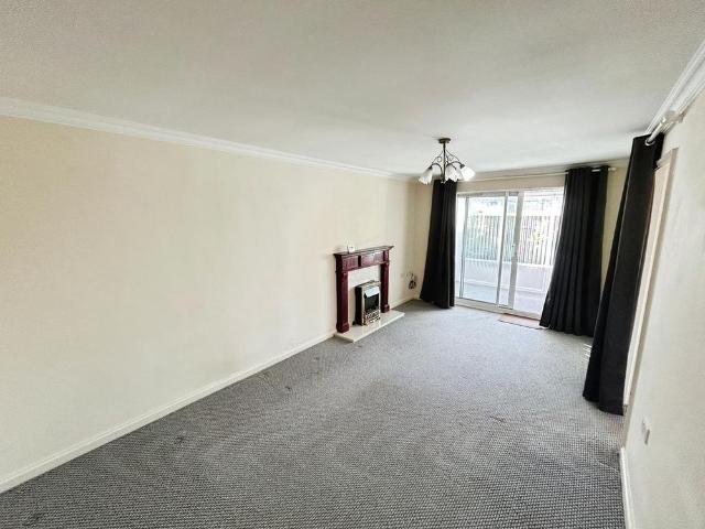 2 bedroom bungalow to rent