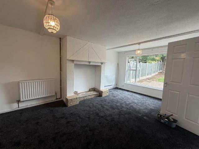 2 bedroom bungalow to rent