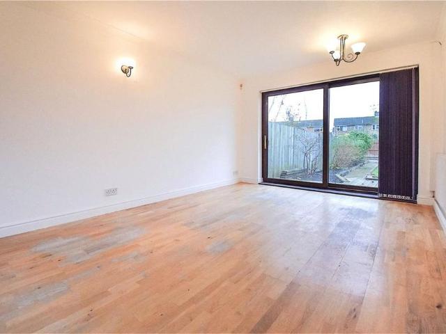 2 bedroom bungalow to rent