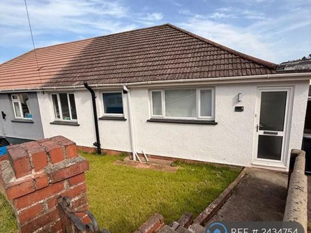 2 bedroom bungalow to rent
