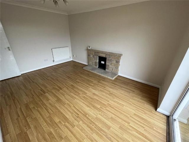 2 bedroom bungalow to rent
