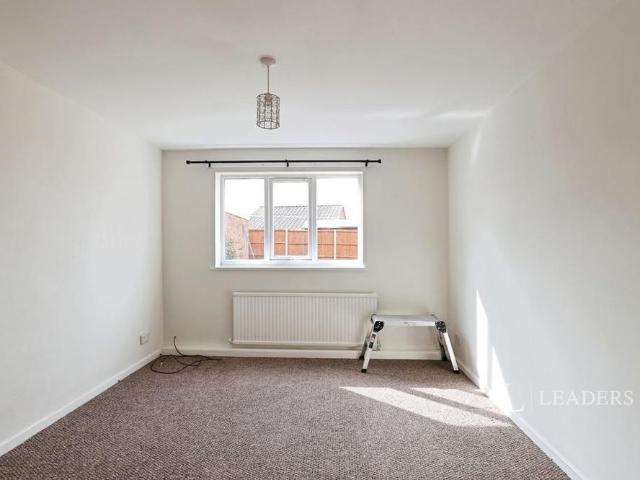 2 bedroom bungalow to rent