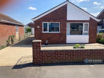 2 bedroom bungalow to rent
