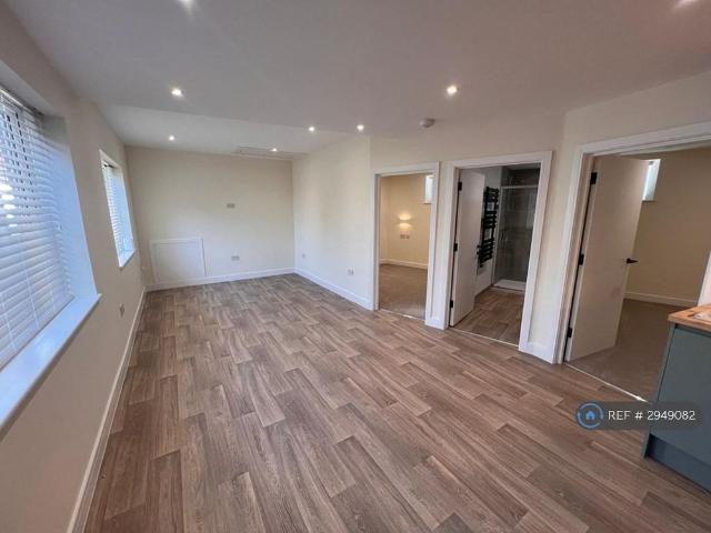 2 bedroom bungalow to rent