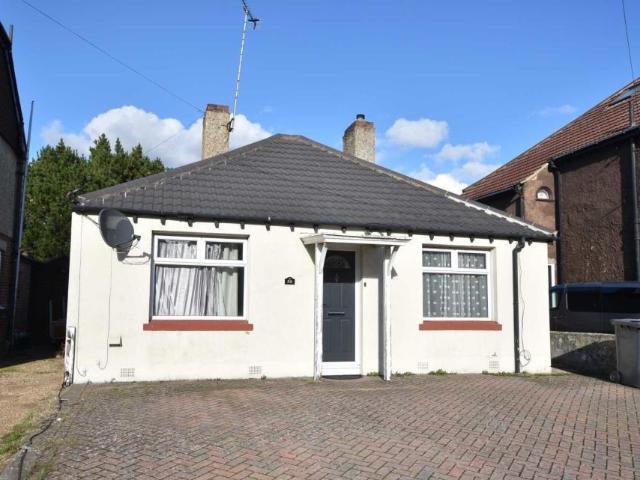 2 bedroom bungalow to rent