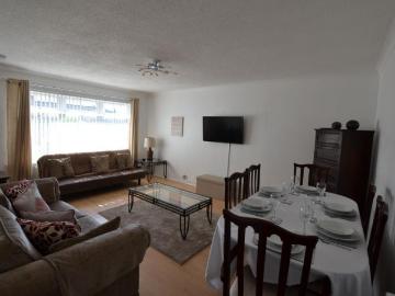 2 bedroom bungalow to rent