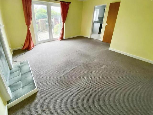 2 bedroom bungalow to rent