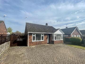 2 bedroom bungalow to rent