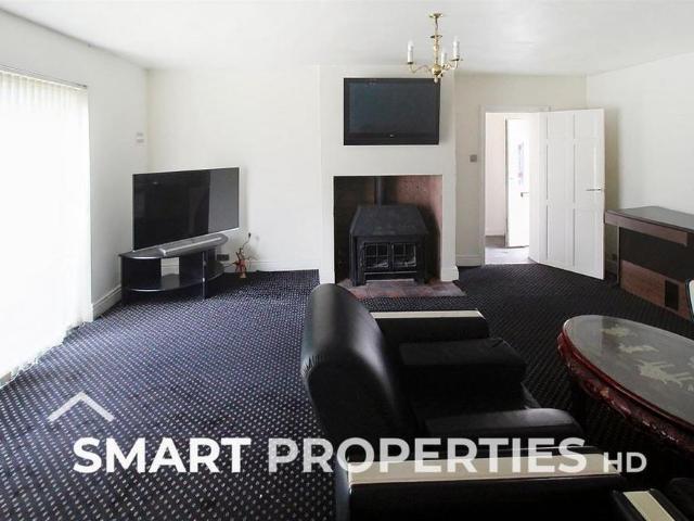 2 bedroom bungalow to rent