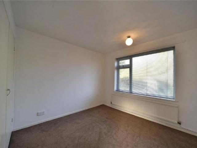 2 bedroom bungalow to rent