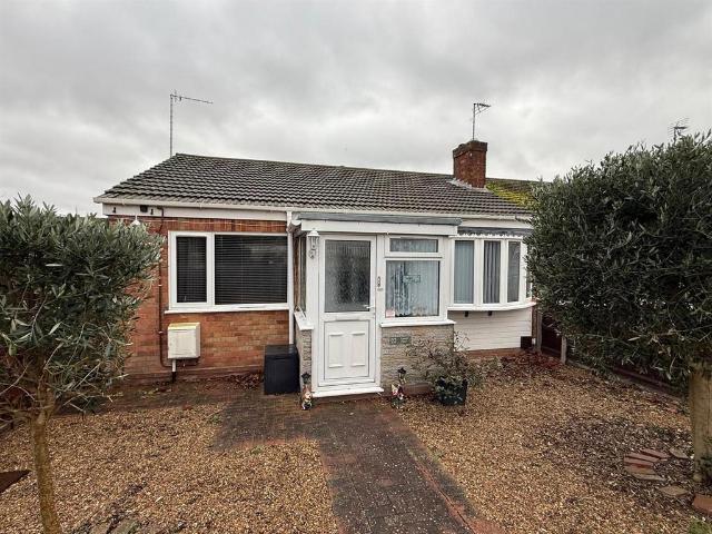 2 bedroom bungalow to rent