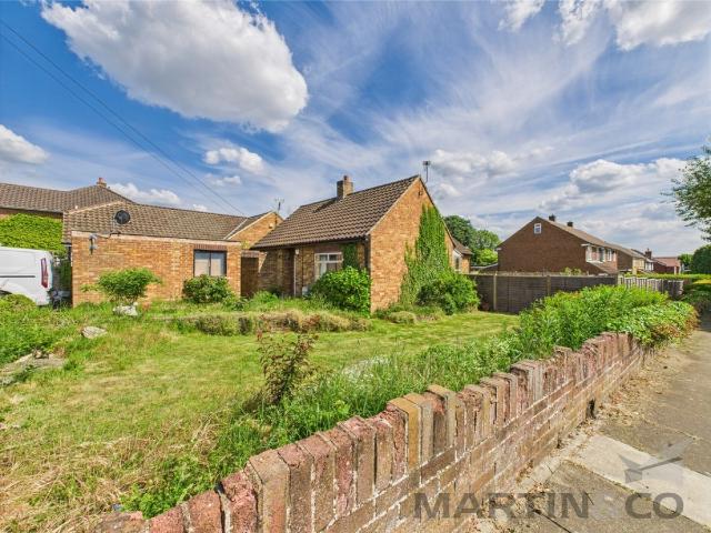 2 bedroom Bungalow To Rent