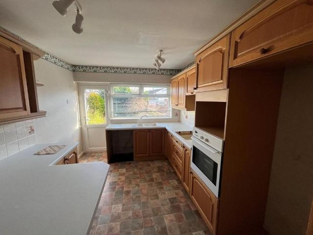 2 bedroom bungalow to rent