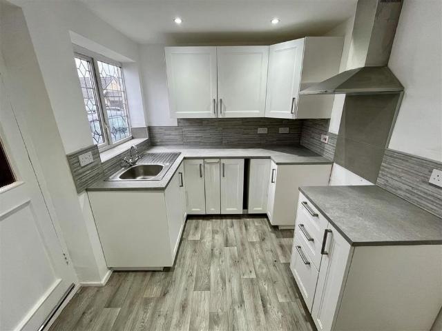 2 bedroom bungalow to rent