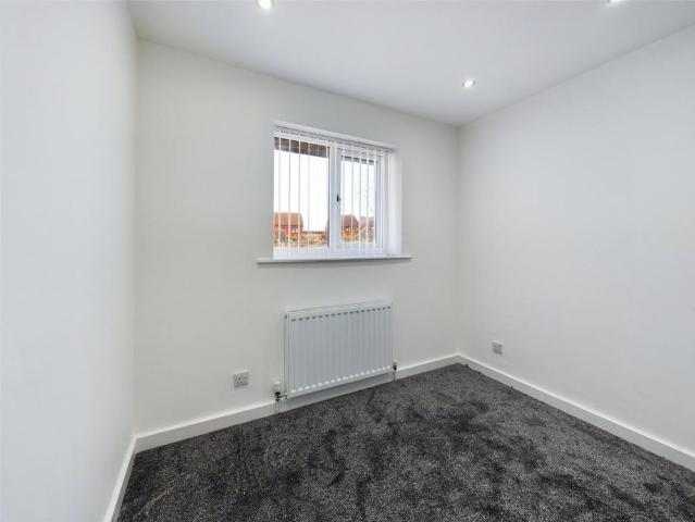 2 bedroom bungalow to rent
