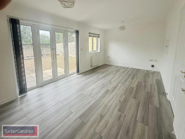 2 bedroom bungalow to rent