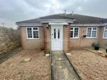 2 bedroom bungalow to rent